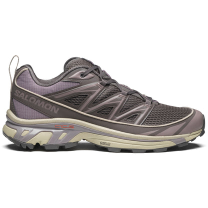 XT-6 EXPANSE SEASONAL Unisex Sportstyle Shoes in Plum Kitten