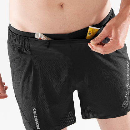 SENSE AERO 5'' Men Running Shorts in Deep Black