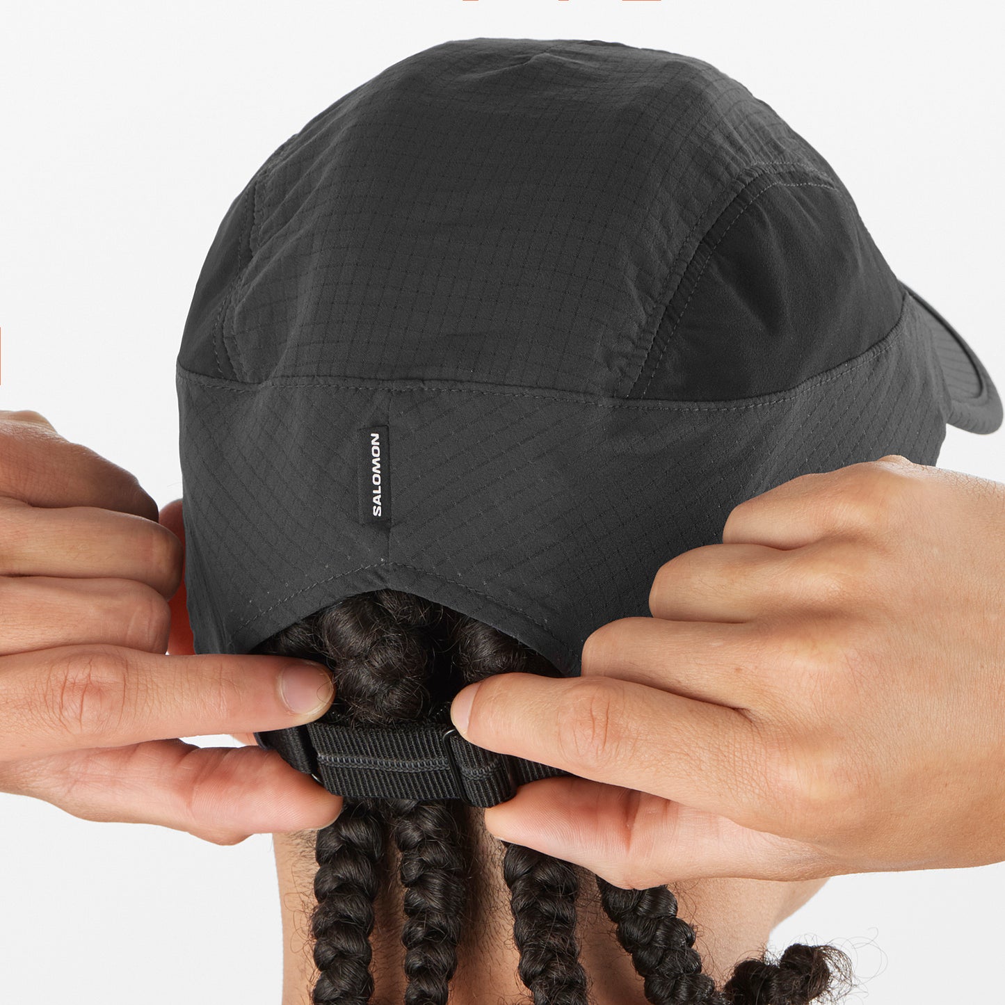 SENSE AERO Unisex Running Cap in Deep Black