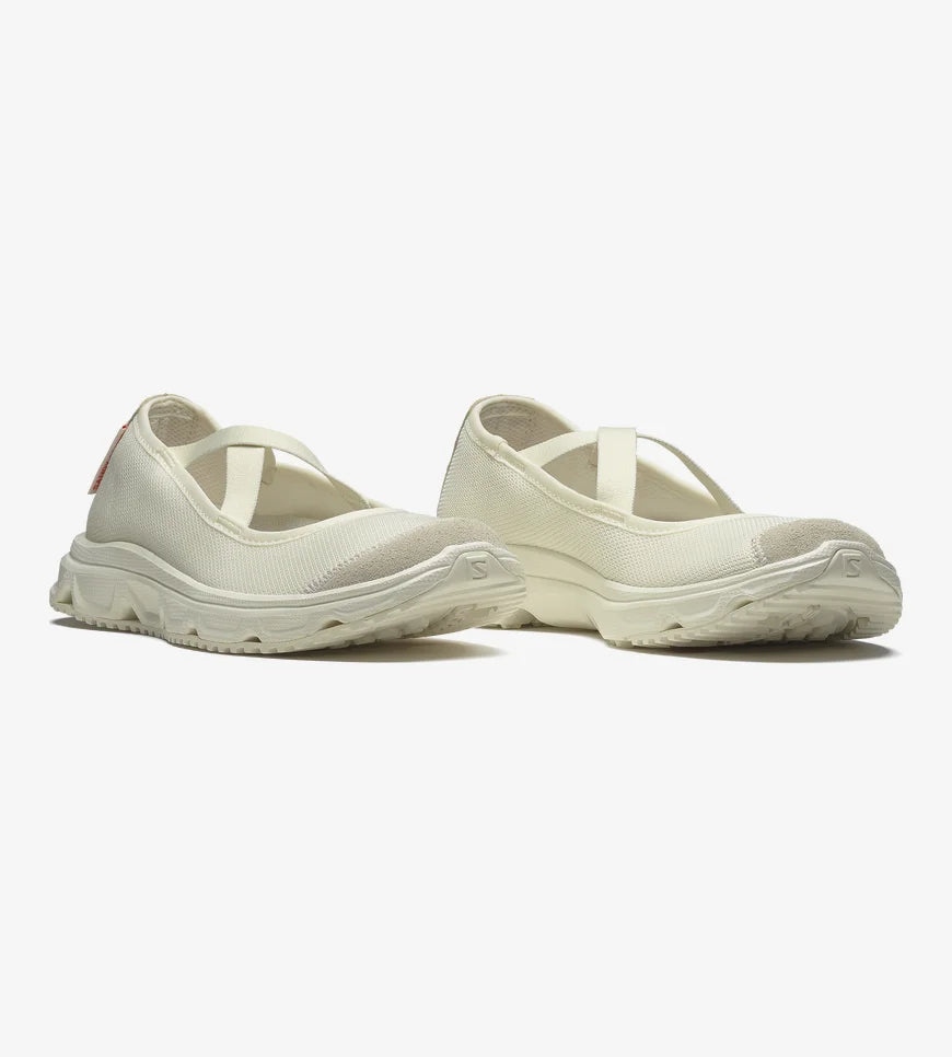 RX MJ SANDY LIANG Unisex Sportstyle Shoes in Vanilla Ice